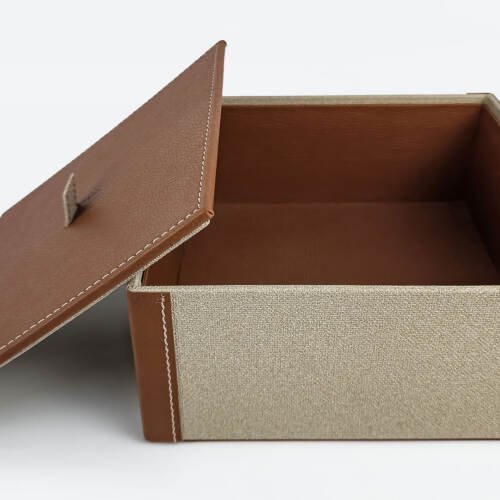 PU-Faux Leather Luxury Kraft Cloth Texture Beautiful Box With Top Lid 5 Landscape view of beautiful and appealing PU leather empty gift boxes