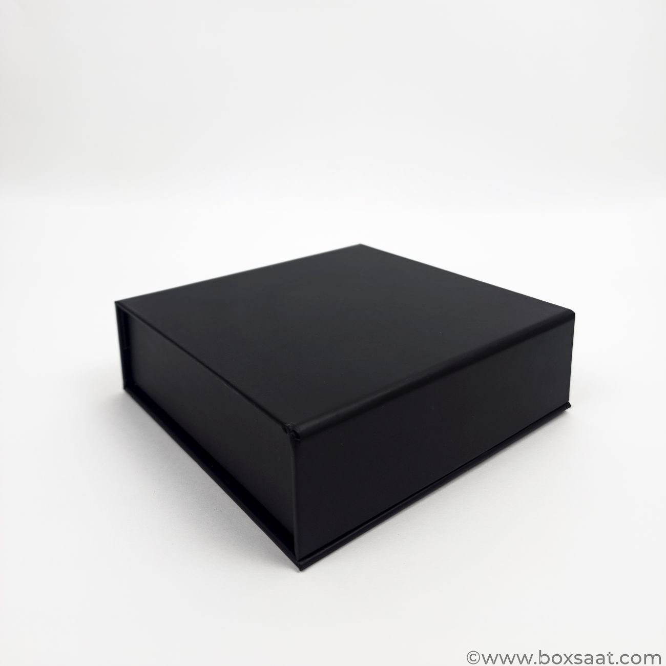 Chocolate Box – Magnetic Flap Model – Black Color – 9pcs – Closed Chocolate Box - Magnetic Flap Model - Black Color - 9pcs - Closed