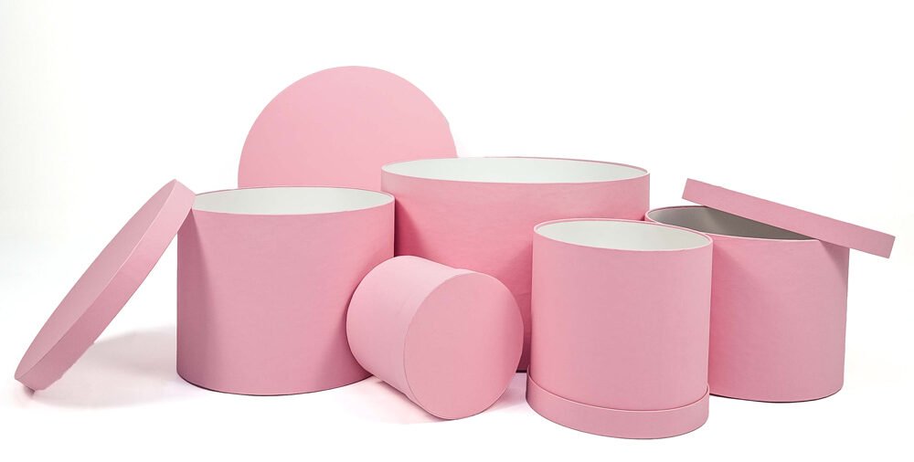 Round Boxes For Gifts 1 Flower Round box with lid. Pink color box available in 5 different sizes Round Boxes For Gifts