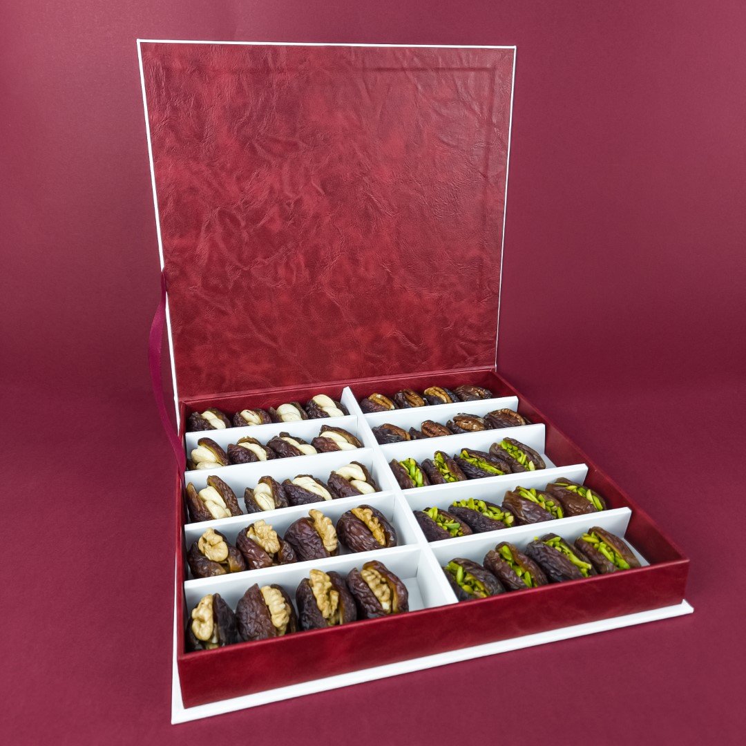 white and red leather box with 10 dividers with filled dates white and red leather box with 10 dividers with filled dates