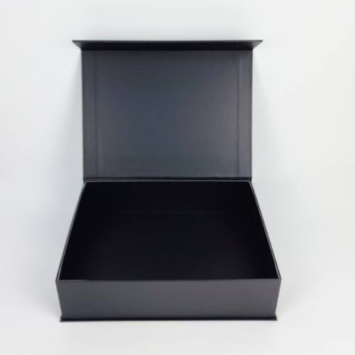 Magnetic Flap Gift Box - 3 Colors - 20.5L x 27.2W x 6.7H cm - Minimum Qty 10 6 Black Magnetic flap model rigid box