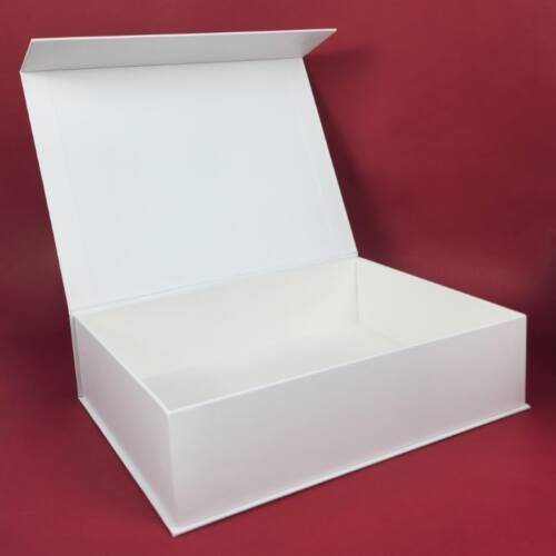 Magnetic Flap Gift Box - 3 Colors - 20.5L x 27.2W x 6.7H cm - Minimum Qty 10 8 20240808 111344