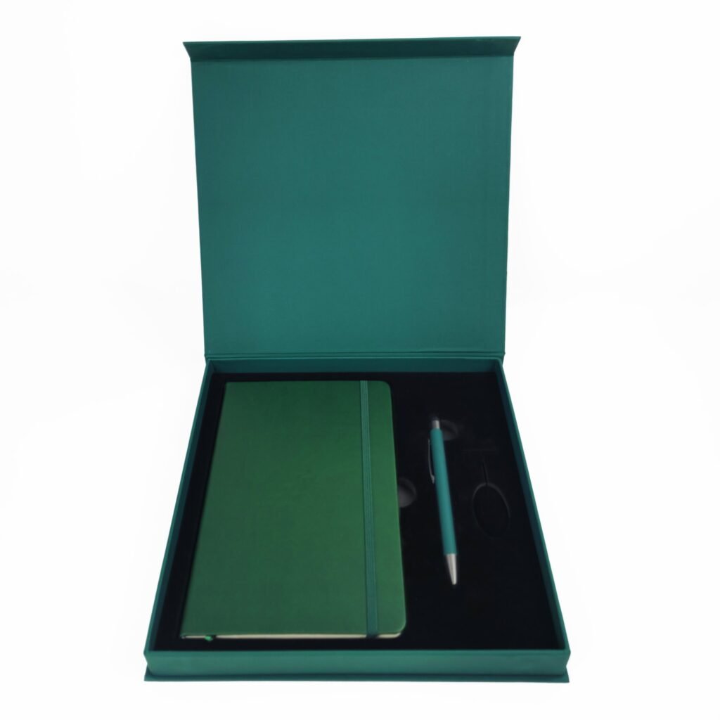 Leading Gift Box Manufacturer in UAE – Boxsaat Premium Packaging 1 Customized Corporate Gift Boxes Customized Corporate Gift Boxes Dubai-gift box manufacturer
