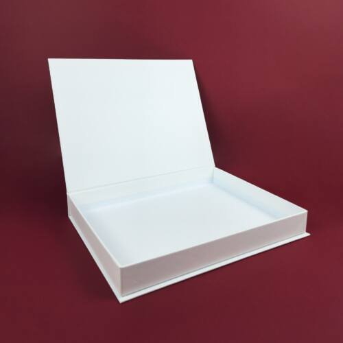 Customized Gift Boxes UAE - Boxsaat