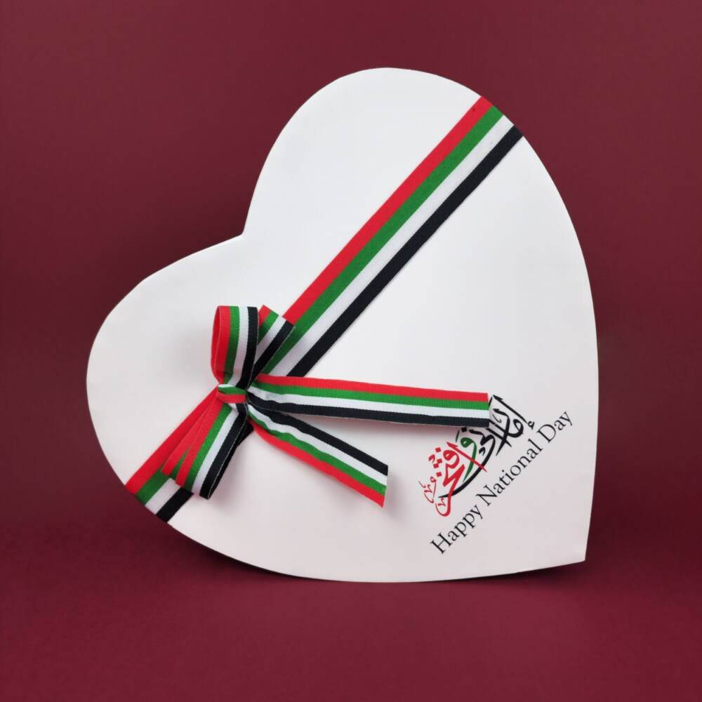 UAE National Day Theme Heart-Shaped Gift Box