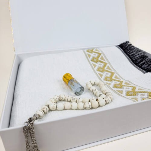 Corporate Ramadan Gifts Box 2 corporate ramadan gifts -Where to Buy Eid Gifts in UAE